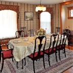 DiningRoom